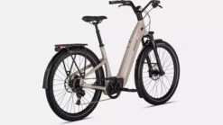 Specialized Turbo Como 5.0 -Specialized Verkkokauppa 90422 33 COMO 50 SND BLKREFL RDSQ