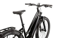 Specialized Turbo Vado 3.0 Step-Through 20 Specialized Turbo Vado 3.0 Step-Through -Specialized Verkkokauppa 95022 74 VADO 30 ST CSTBLK SILREFL D1 POV