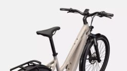 Specialized Vado 3.0 IGH Step-Through -Specialized Verkkokauppa 95322 62 VADO 30 IGH ST WHTMTN BLKREFL D1 POV