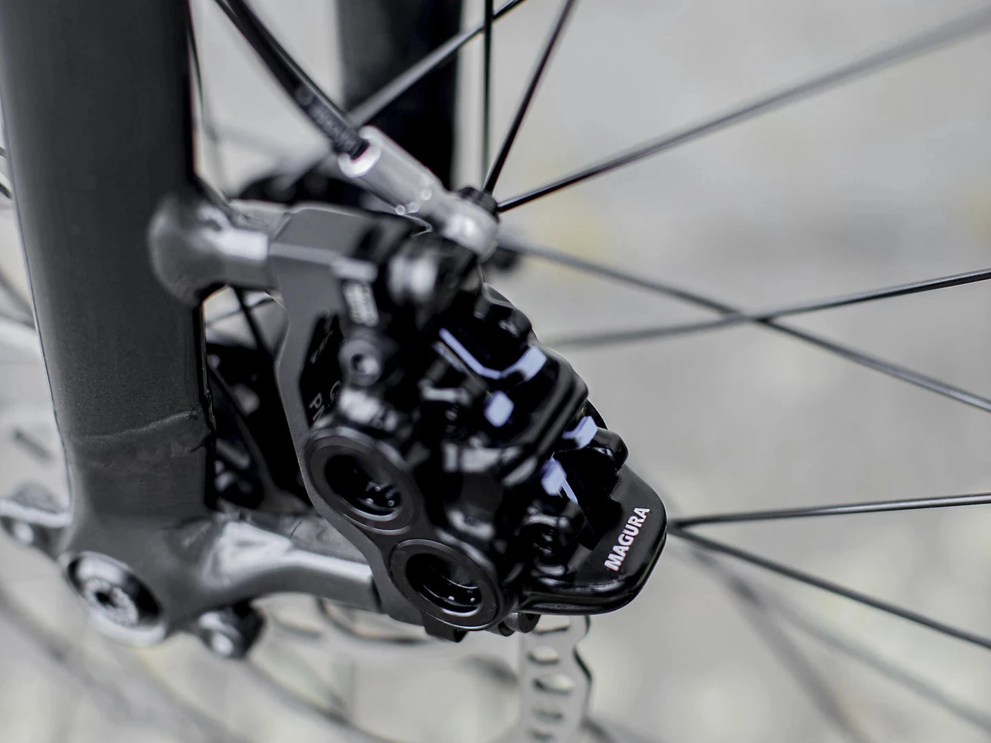 Trek Allant+ 8S (2023) 13 Trek Allant+ 8S (2023) - Image 13