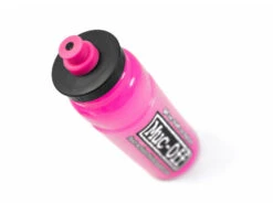 MUC-OFF Elite Fly Juomapullo 11 MUC-OFF Elite Fly Juomapullo -Specialized Verkkokauppa muc off x elite fly water bottle 550 ml 4